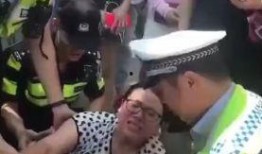 前排吃瓜顶级网红当小三,前排网红竟成小三风云录